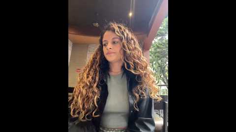 Media: alana15 Stripchat 2024-10-22 21:07:00