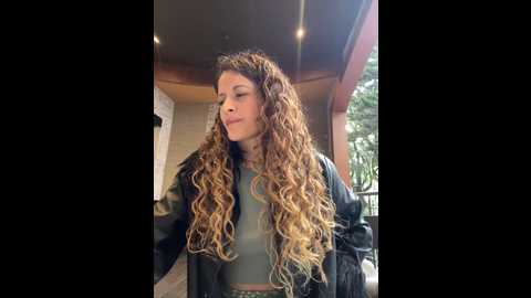 Media: alana15 Stripchat 2024-10-22 21:22:00
