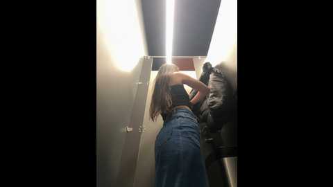 Media: asian_asami Stripchat 2024-10-22 12:05:00