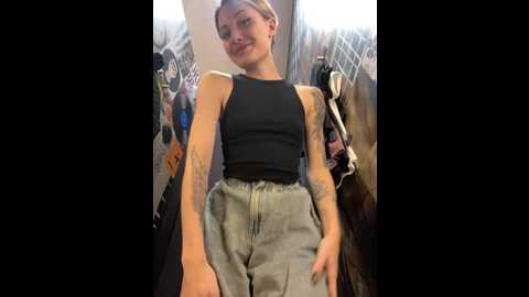 Media: baby_brownie Stripchat 2024-10-22 10:52:00