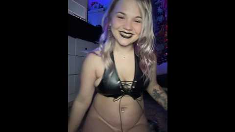 Media: cutiepiespanks Stripchat 2024-10-22 00:41:00