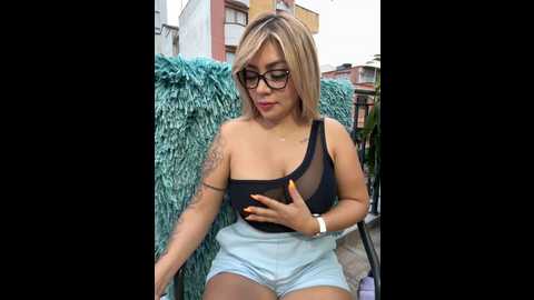 Media: dianita_1988 Stripchat 2024-10-22 22:31:00