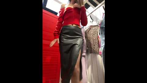 Media: dina_tease Stripchat 2024-10-22 11:46:00