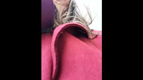 Media: emma_tour Stripchat 2024-10-22 13:29:00