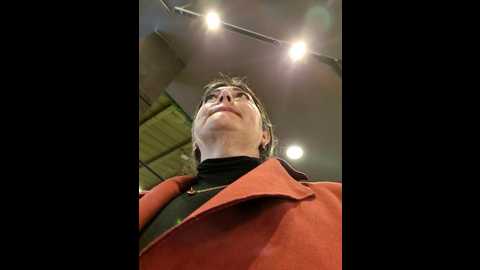 Media: emma_tour Stripchat 2024-10-22 14:32:00