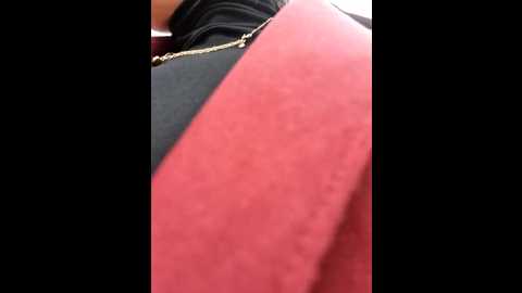 Media: emma_tour Stripchat 2024-10-22 15:45:00