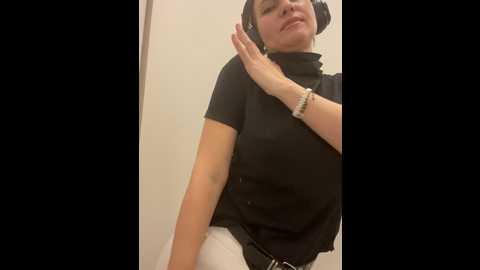 Media: mila_dream69 Stripchat 2024-10-22 08:58:00