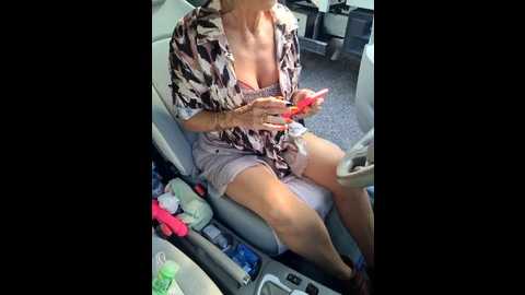Media: nathotsexy1 Stripchat 2024-10-22 10:23:00