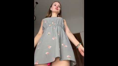 Media: nickilike Stripchat 2024-10-22 02:08:00