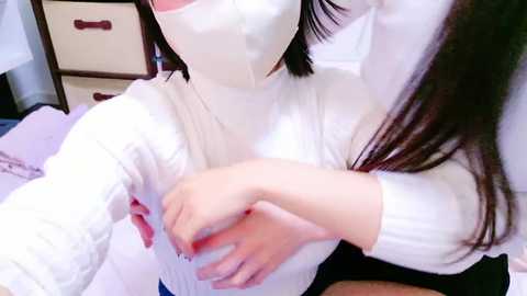 Media: nonchan_ Stripchat 2024-10-22 12:06:00