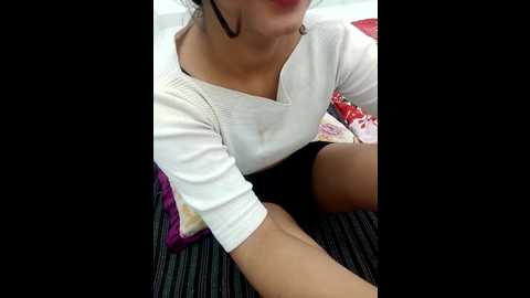 pihu_01 @ stripchat on 20241022