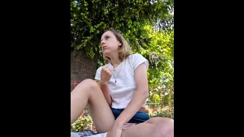 Media: public_katrisha Stripchat 2024-10-22 17:09:00