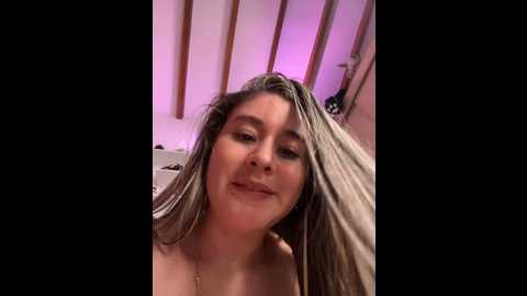 Media: sharon_07 Stripchat 2024-10-22 02:05:00