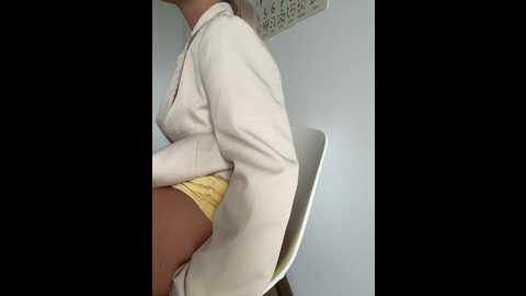 Media: streetdoll Stripchat 2024-10-22 15:25:00