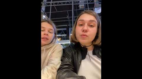 Media: suziemurray Stripchat 2024-10-22 09:59:00