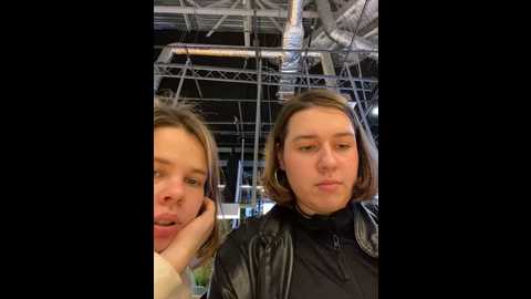 Media: suziemurray Stripchat 2024-10-22 11:16:00