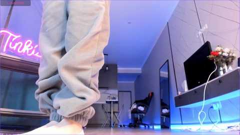Media: tinki_winkii Stripchat 2024-10-22 12:15:00