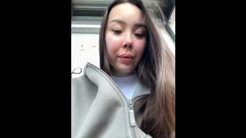 Media: asian_asami Stripchat 2024-10-23 12:47:00