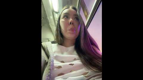 Media: asian_asami Stripchat 2024-10-23 14:44:00