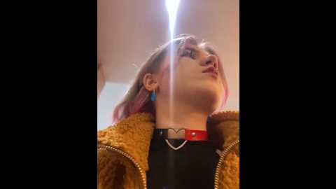Media: baby__naughty Stripchat 2024-10-23 10:15:00