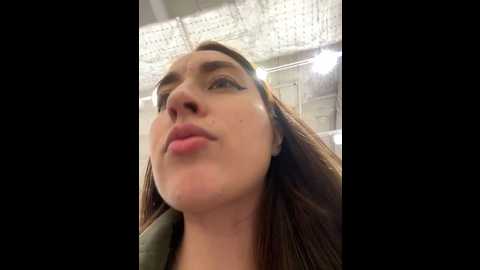 Media: holly_play Stripchat 2024-10-23 13:14:00