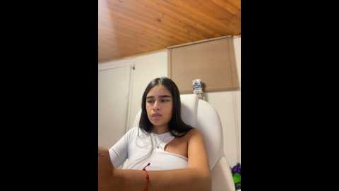 Media: im_samantha_ Stripchat 2024-10-23 09:22:00