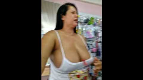 Media: keilymadam Stripchat 2024-10-23 16:17:00