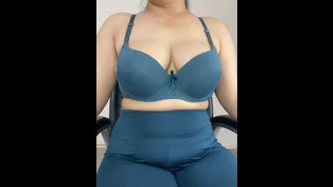 kriti_02 @ stripchat on 20241023