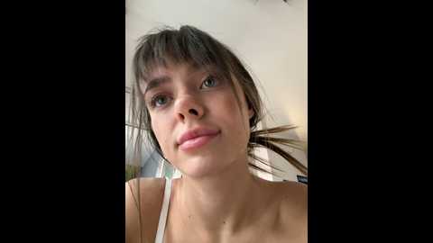 Media: kylie_desire Stripchat 2024-10-23 06:13:00