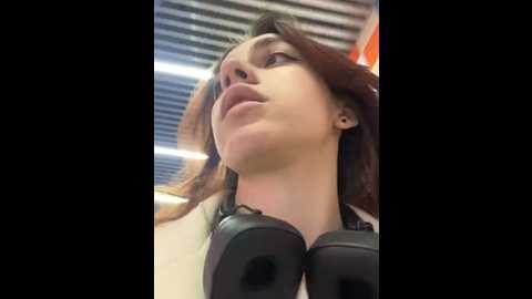 Media: lily__belle Stripchat 2024-10-23 14:37:00