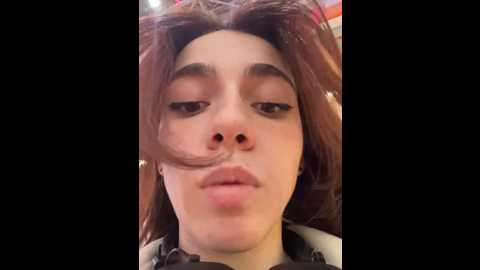 Media: lily__belle Stripchat 2024-10-23 15:46:00