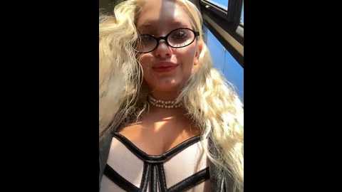 Media: milkyy_wway Stripchat 2024-10-23 07:48:00