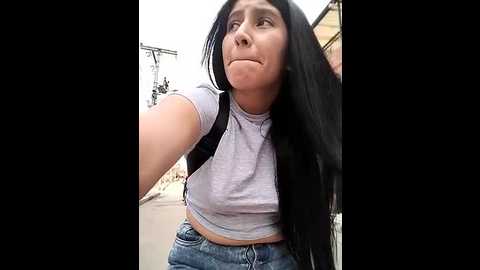 Media: nathalia_001 Stripchat 2024-10-23 16:07:00
