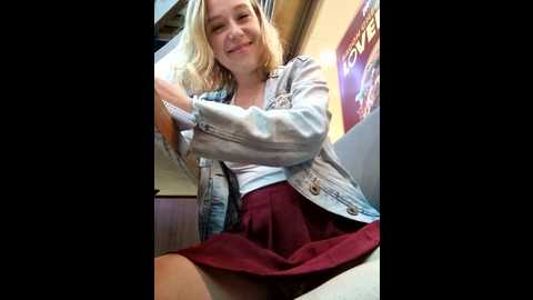 Media: public_katrisha Stripchat 2024-10-23 16:35:00