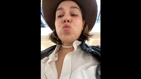 Media: suziemurray Stripchat 2024-10-23 11:56:00