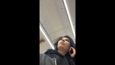 Media: tisha_busty Stripchat 2024-10-23 17:34:00