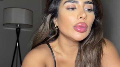 Media: arabicbarbie Stripchat 2024-10-24 00:34:00