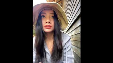 Media: asia_melody Stripchat 2024-10-24 05:08:00