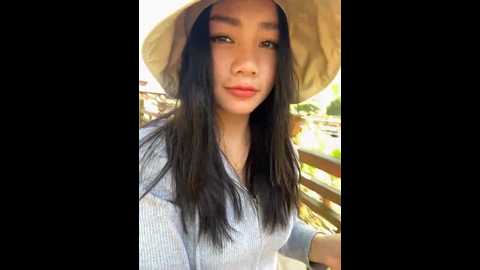 Media: asia_melody Stripchat 2024-10-24 05:42:00