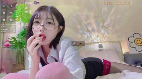 Media: dennielle_ Stripchat 2024-10-24 09:53:00
