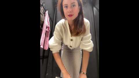 Media: dina_tease Stripchat 2024-10-24 09:16:00