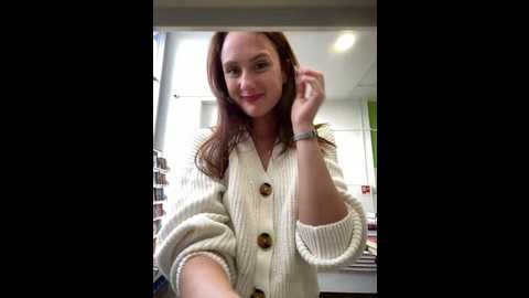 Media: dina_tease Stripchat 2024-10-24 12:27:00