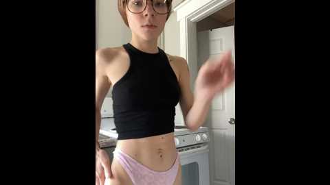 Media: foxy_ana13 Stripchat 2024-10-24 17:31:00