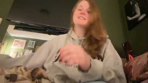 Media: gingersnap33 Stripchat 2024-10-24 02:45:00