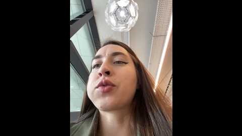 Media: holly_play Stripchat 2024-10-24 09:21:00