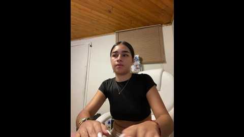 Media: im_samantha_ Stripchat 2024-10-24 03:24:00
