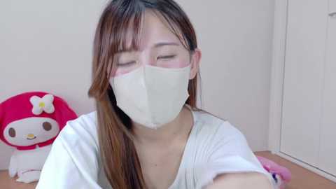 Media: kanami_ Stripchat 2024-10-24 00:36:00