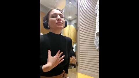 Media: mila_dream69 Stripchat 2024-10-24 08:42:00