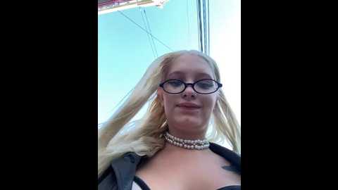 Media: milkyy_wway Stripchat 2024-10-24 06:44:00