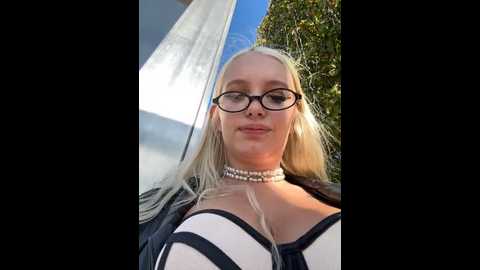Media: milkyy_wway Stripchat 2024-10-24 09:07:00